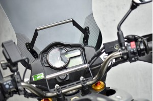 Belka - uchwyt  mocowania nawigacji Suzuki DL V-Strom 650 2017-