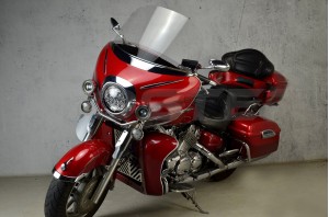 Szyba motocyklowa turystyczna YAMAHA XVZ 1300 Venture