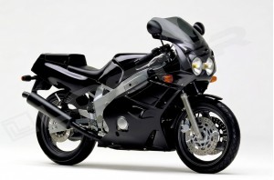 Szyba motocyklowa YAMAHA FZR 600